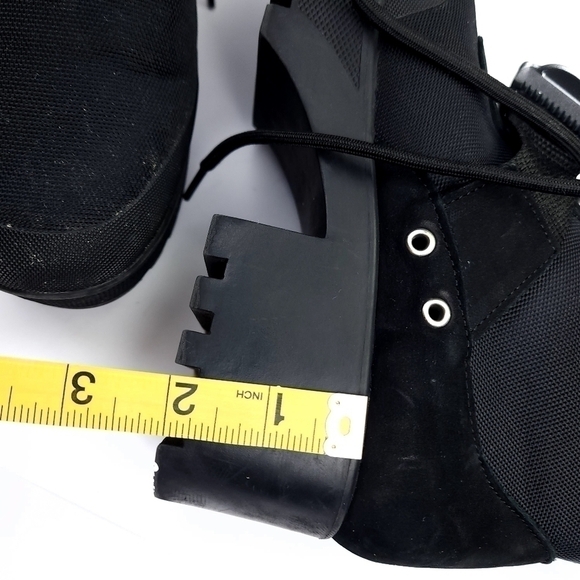 Steve Madden Sz 8.5m Black Platform Boots - Picture 7 of 13